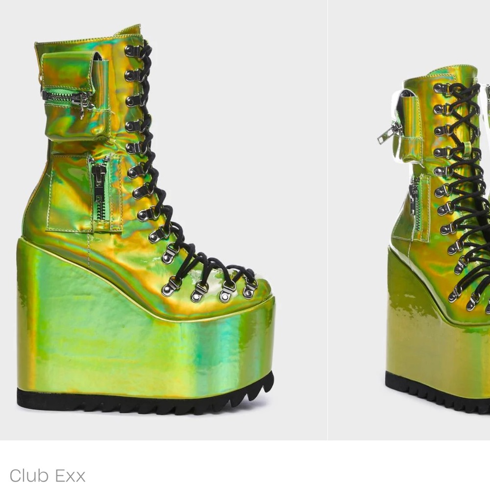 Worn once. In perfect condition 💚